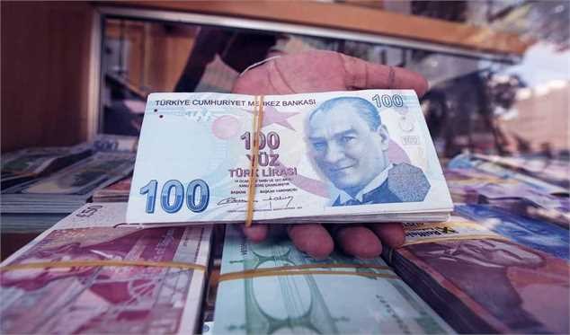 لیر ترکیه در قعر تاریخی