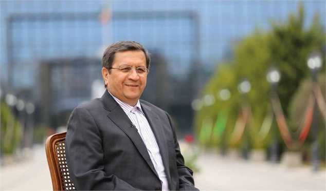 همتی: امکان تحقق رشد اقتصادی بدون حمایت بانک ها از تولید وجود نداشت