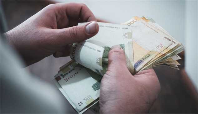 جدول مقایسه‌ای دستمزد ۱۴۰۰ با سال ۱۳۹۹