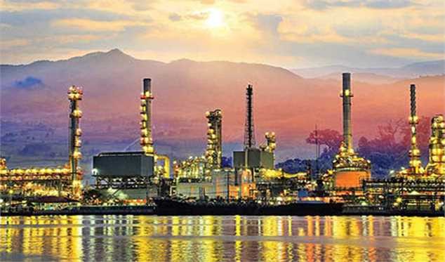 تقاضای سوخت و محصولات شیمیایی در 4 قطب مصرف دنیا/ برنامه توسعه پتروپالایشگاه‌ها در ایران فعلا روی کاغذ!