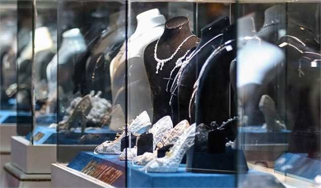 روند نزولی قیمت سکه و طلا متأثر از کاهش قیمت ارز/ کاهش دادوستد در بازار طلا و سکه