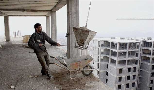 بیمه کارگران ساختمانی در دستور کار صحن علنی مجلس/ منابع مالی برای بیمه کارگران ساختمانی مشخص نیست