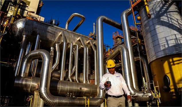 آثار منفی یکسان‌سازی یکباره نرخ سوخت و خوراک پتروشیمی‌ها