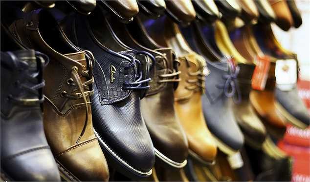 واردات کفش‌هایی با قیمت ۳ دلار به دست مافیای کفش