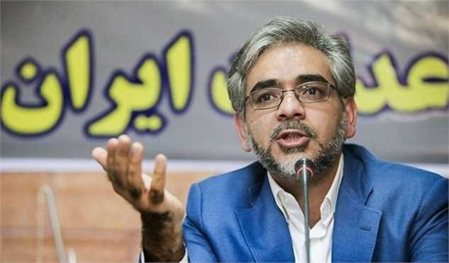 حذف قیمت‌گذاری دستوری خودرو تا پایان سال/ واگذاری سهام‌ دولت در سرخابی‌ها در دی