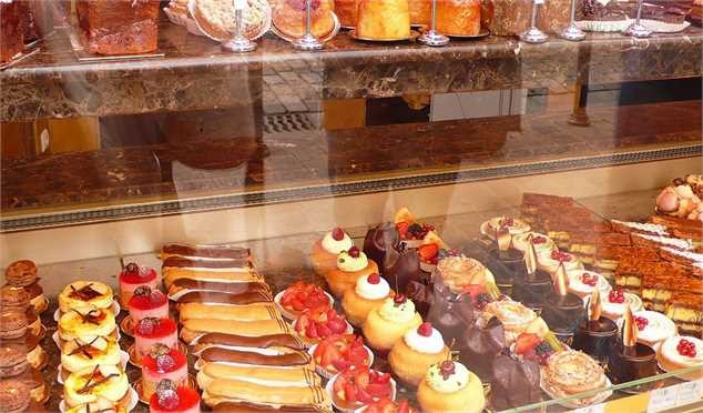 شیرینی، شب یلدا گران نمی‌شود/ قیمت بر اساس کیفیت و مواد اولیهغذایی و کشاورزی 