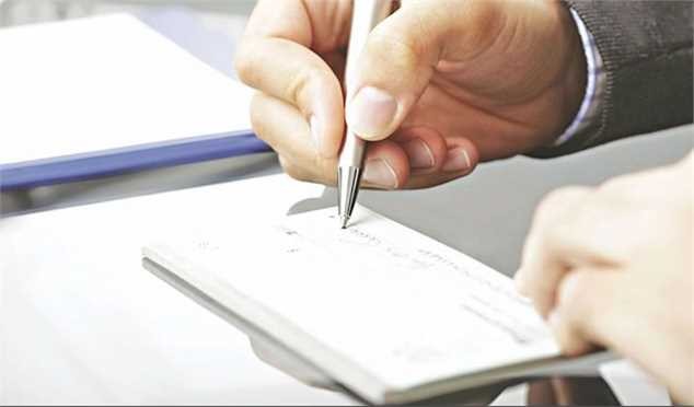 اجرای قانون جدید، اعتبار را به چک بازگرداند/ افزایش تعداد چک‌ها و کاهش چک برگشتی