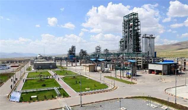 بلاتکلیفی ارزی پتروشیمی‌ها