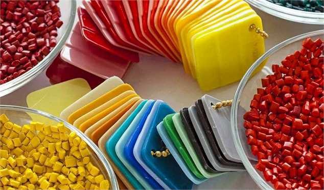 پتروشیمی‏‏‌ها در بازار جهانی درجا می‏‏‌زنند/ حمایت دلار از قیمت‌های پایه