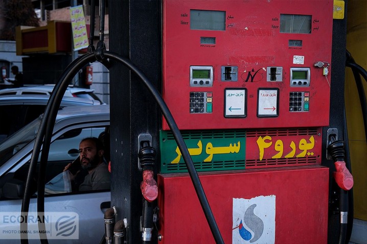 پشت پرده شرکت های واردکننده بنزین سوپر/ سناریو دولت برای دور زدن تحریم ها چیست؟