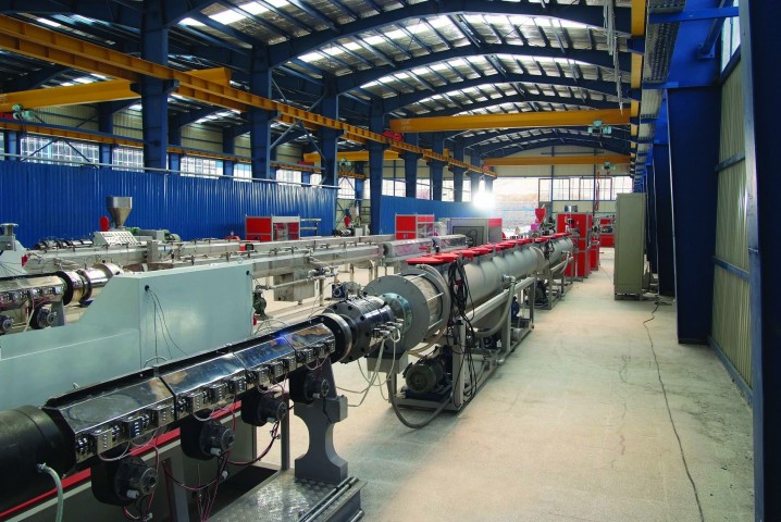 فوری/ جمع‌آوری اطلاعات مواد اولیه و تجهیزات مورد نیاز واحدهای تولیدی جهت داخلی سازی