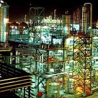 مهدوی: مشکلی برای تولید PET نداریم/ محتشمی پور: تولید کم است و تندگویان، هزینه حمل برای واردات خوراک نمی‌دهد!