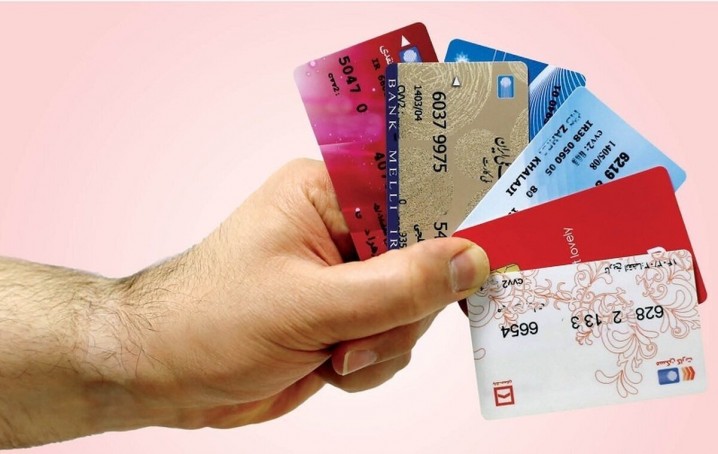 اگر بیش از این تعداد حساب بانکی دارید، قید وام گرفتن را بزنید!