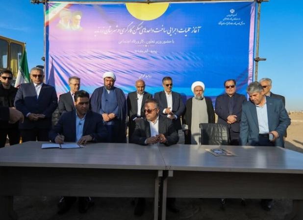 میدری: هیچ کارگری نباید به‌دلیل مشکلات مالی کارفرما از بیمه محروم شود