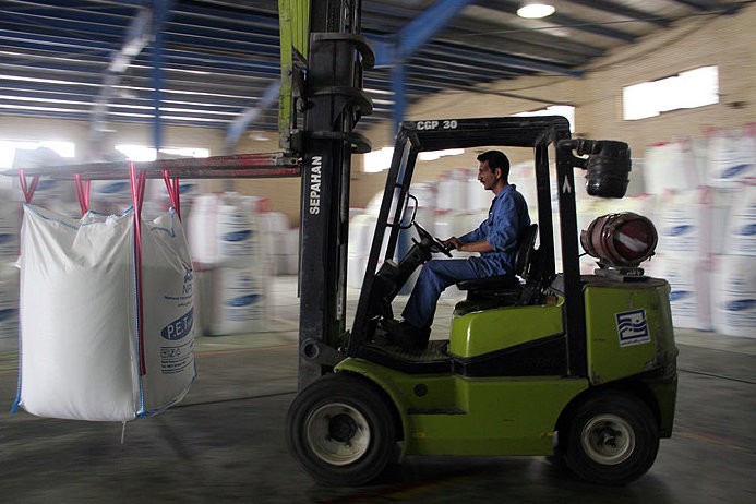 بازگشت رونق به صنایع تکمیلی پتروشیمی در دولت سیزدهم/ عرضه اعتباری ۳۵ هزار میلیارد تومان محصول