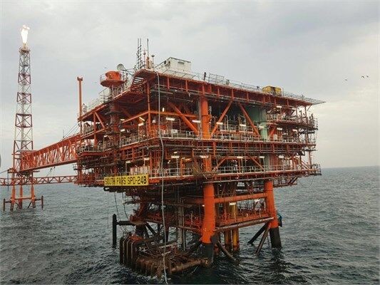 برداشت گاز از آخرین سکوی فازهای ۲۲ تا ۲۴ پارس جنوبی آغاز شد