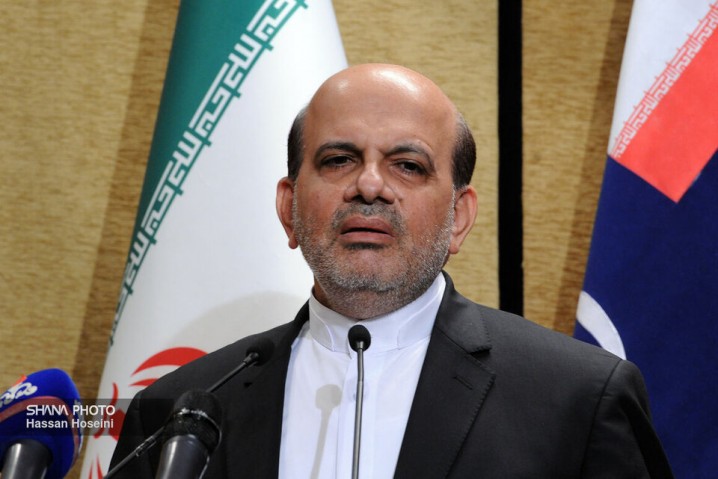 امضای قرارداد ۵۰۰ میلیون دلاری لایه نفتی پارس جنوبی از جلوه‌های ملی شدن صنعت نفت است