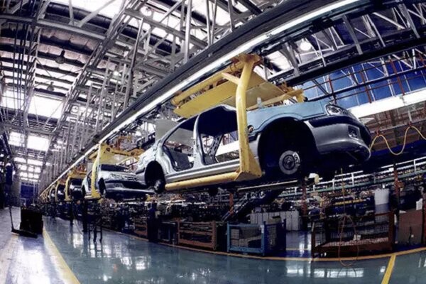 خصوصی‌سازی خودروسازی؛ واگذاری به غیرمتخصصان، تثبیت انحصار