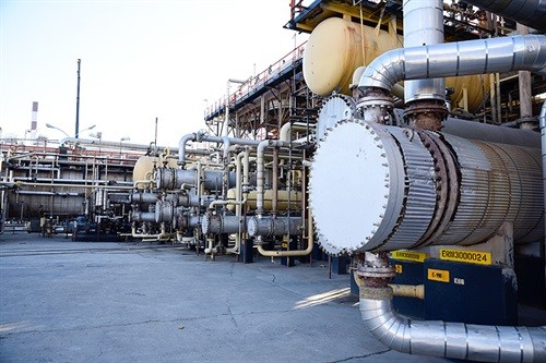 3rd Distillation Unit of Isfahan Oil Refinery to Come Online