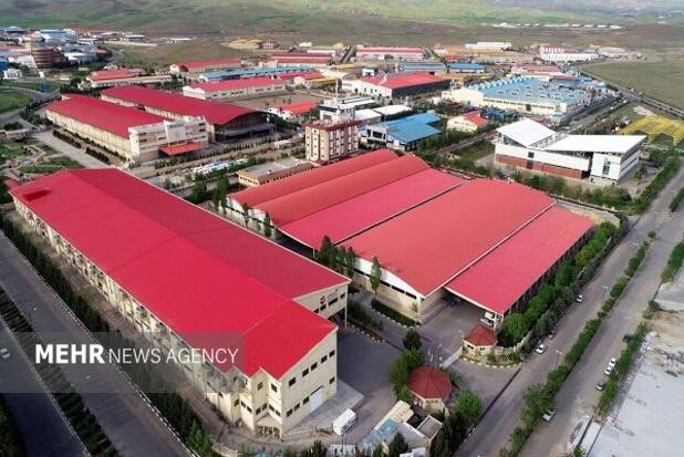 اعمال محدودیت ۲۸۰ مگاواتی برق در شهرک‌های صنعتی از اردیبهشت‌