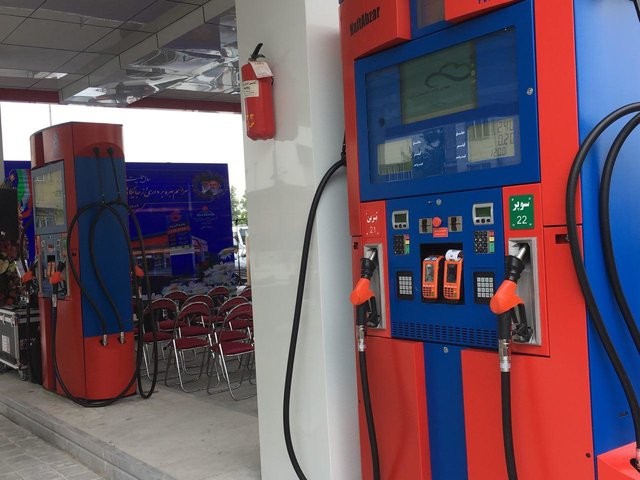 جریمه نقدی سنگین در انتظار پمپ‌بنزین‌های دارای مکمل