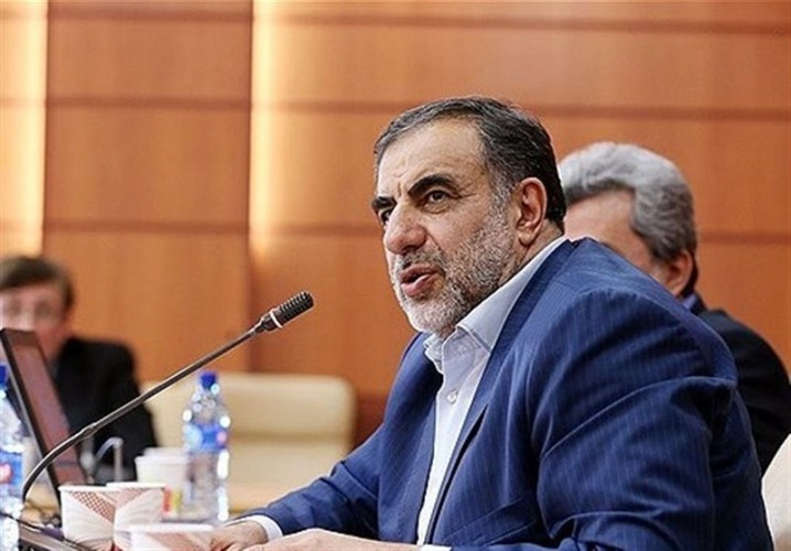 سکان ریاست دانشگاه آزاد به چه کسی سپرده می‌شود؟/هواشناسی برای چاره اندیشی شرایط طوفانی دانشگاه آزاد