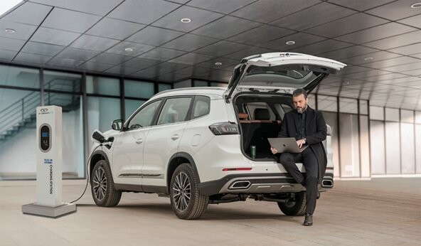 تیگو 8 پرو پلاگین هیبرید: استانداردهای جهانی ایمنی در اولین پلاگین هیبرید مونتاژی ایران