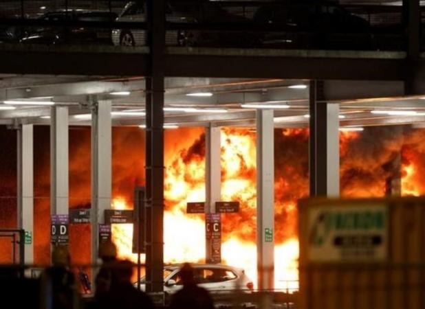 علت آتش‌سوزی بزرگ فرودگاه لندن مشخص شد