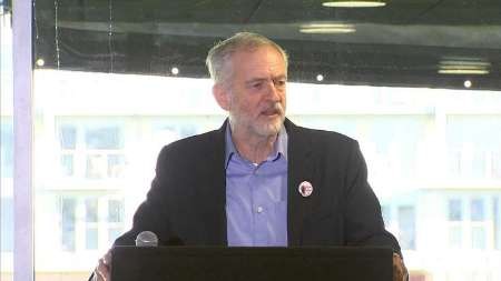 کوربین: باید از ایران برای حل و فصل بحران سوریه زودتر استفاده می شد