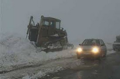 برف و باران کشور را فراگرفت/ مدارس برخی شهرها تعطیل ، جاده ها لغزنده ، نیروهای امدادی آماده