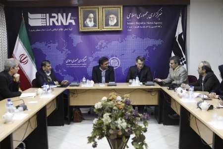 روند کاهشی مصرف شیر ادامه دارد/ سالمندی در ایران 20 سال زودتر رخ می دهد