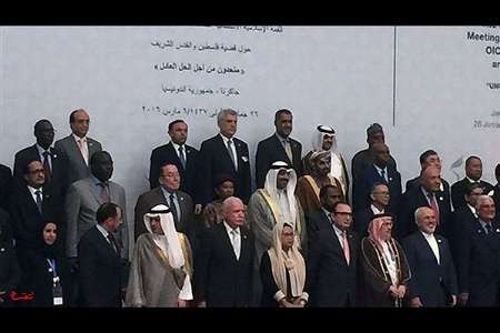 حرکات ظریف و الجبیر و نگاه کنجکاو خبرنگاران در جاکارتا