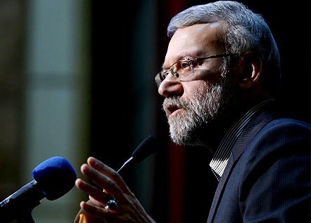 لاریجانی: اقتصاد و فرهنگ اولویت اصلی مجلس دهم/مجلس دهم پایبندی به آرمان ها را در تصویب قوانین نشان دهد
