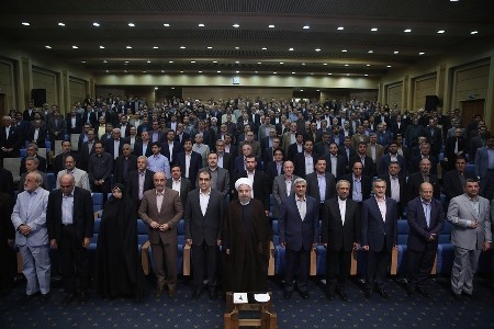 محورهای مهم سخنان رییس جمهوری در دیدار اساتید دانشگاه ها و پزشکان