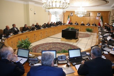 گزارش وزارت نیرو از قطعی برق در خوزستان/مشخص شدن حداقل سرمایه برای تأسیس شرکت‌های بیمه غیردولتی