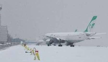 بازداشت خلبان ماهان به دلیل حبس مسافران