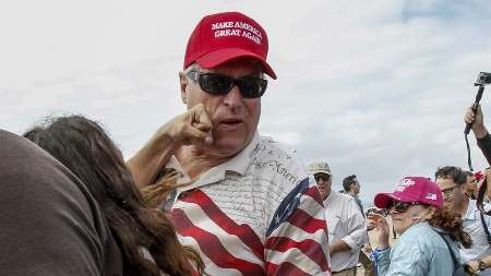 درگیری در راهپیمایی طرفداران ترامپ در کالیفرنیا ‏