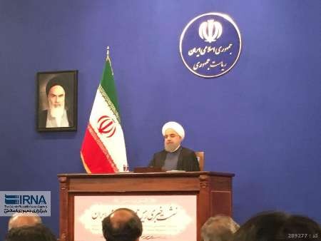 روحانی: وضعیت زندگی افراد کم درآمد بهبود می یابد