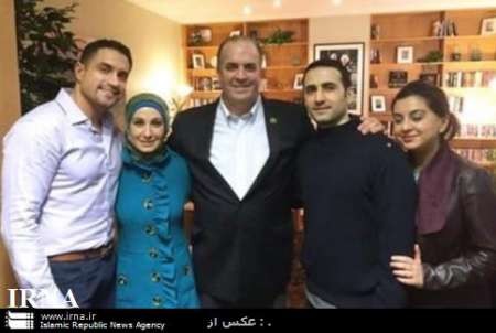 ایرانیان مقیم آمریکا برای شکایت از حکم مهاجرتی ترامپ به دادگاه می روند