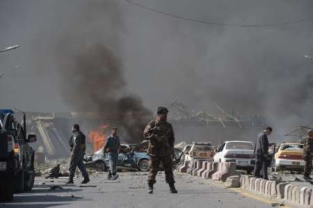 وقوع سه انفجار پی درپی در مراسم خاکسپاری در کابل؛19کشته و 18 مجروح