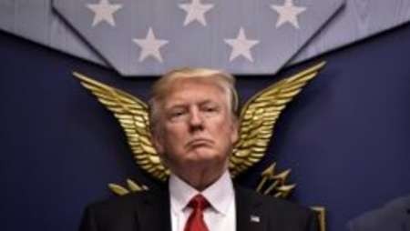 انتقاد شورای ملی ایرانیان آمریکا از موافقت دیوان عالی این کشور با فرمان ضد مهاجرتی ترامپ ‏