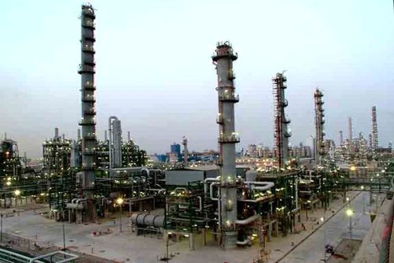 بازار پتروشیمی ها در انتظار کاهش قیمت پایه در بورس کالا