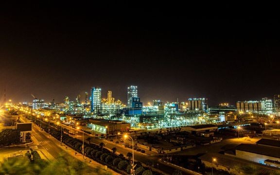 آمریکا با هدف قرار دادن شرکت‌های چینی تحریم‌های جدیدی را بر صادرات نفت ایران اعمال کرد