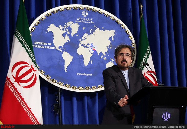 تقلب در انتخابات ریاست جمهوری در خارج از کشور دروغ است/ پیگیر آزادی صیادان زندانی در سومالی هستیم/توافق با آمریکا برای تحویل دادن سردار سلیمانی خنده‌دار است