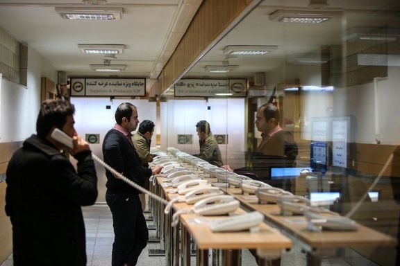 امید به تعیین قیمت های پایه پتروشیمی ها با دلار نیمایی، معامله گران را عقب راند