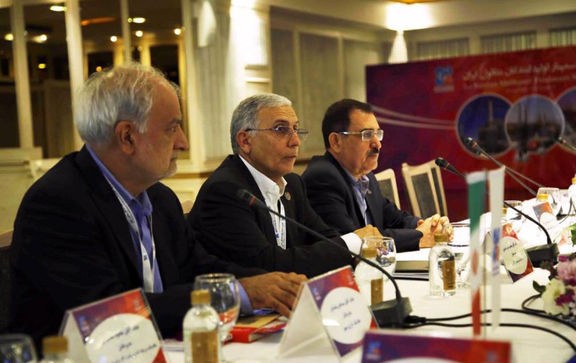 صادرات متانول ایران باتوجه به تحریم ها قابل پیش بینی نیست/ \