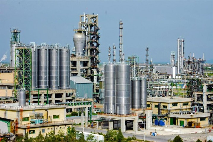 ضرورت استفاده از ظرفیت های بخش خصوصی برای سرمایه گذاری در صنعت پتروشیمی