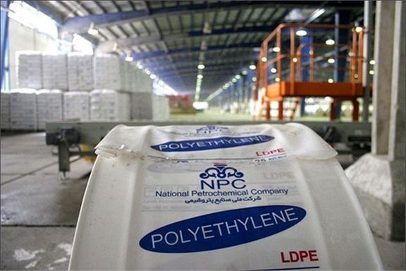 صنایع پایین دست پتروشیمی ها؛ قربانی اصلی جو امنیتی و پلیسی بازار/ بازار پتروشیمی در انتظار آرامش