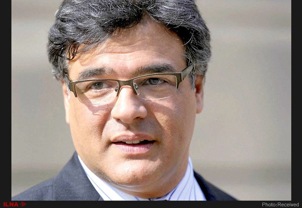 مقام‌های آمریکا وسواس غریبی به کنترل اطلاعات دارند/ نمی‌توان مانع گردش آزاد اطلاعات شد/ آسانژ ایالات متحده را خجالت‌زده کرده است