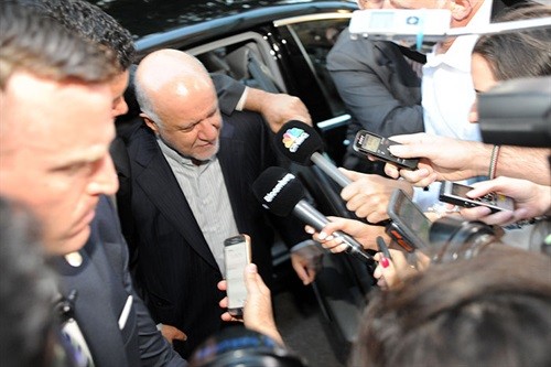 Iran Backs OPEC in Market: Min.